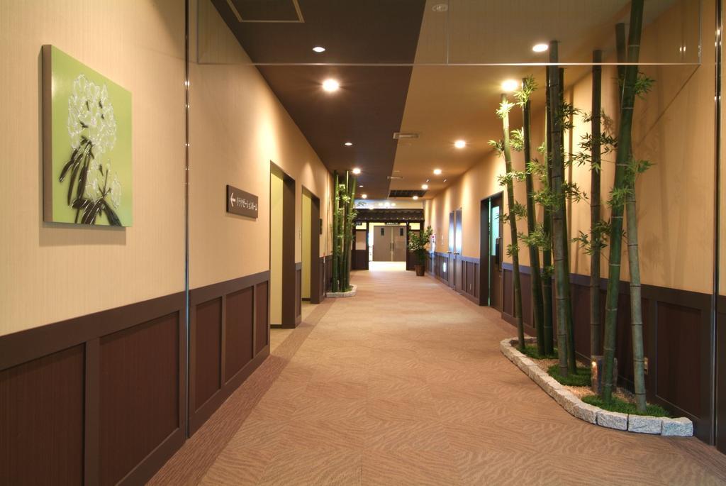 Route Inn Grantia Fukuoka Miyawaka - Wakita Onsen Buitenkant foto