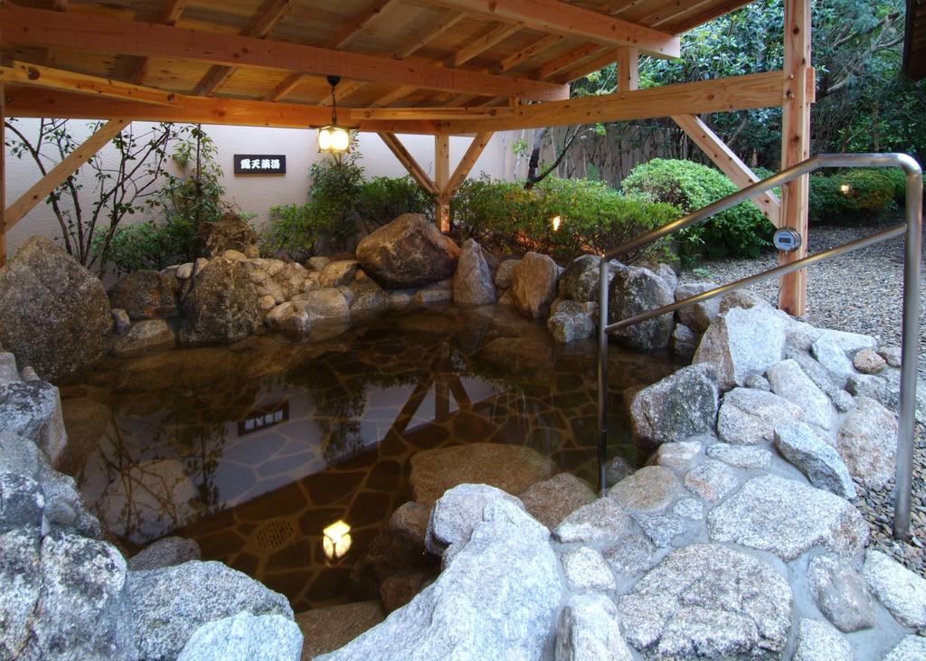 Route Inn Grantia Fukuoka Miyawaka - Wakita Onsen Buitenkant foto