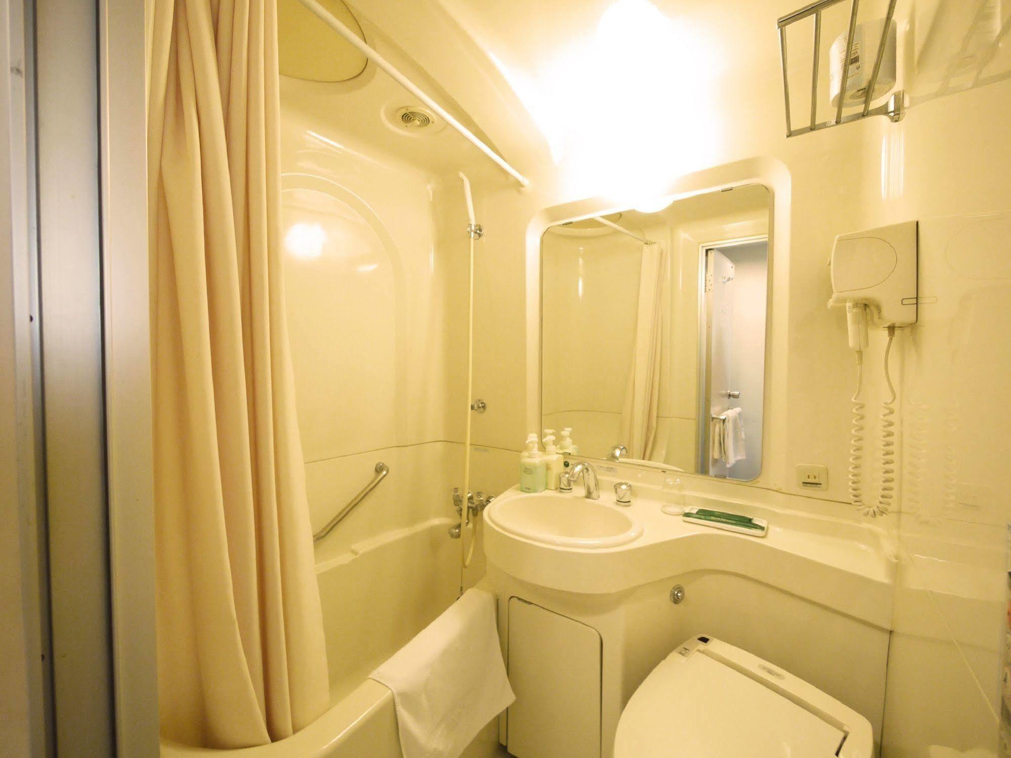 Route Inn Grantia Fukuoka Miyawaka - Wakita Onsen Buitenkant foto