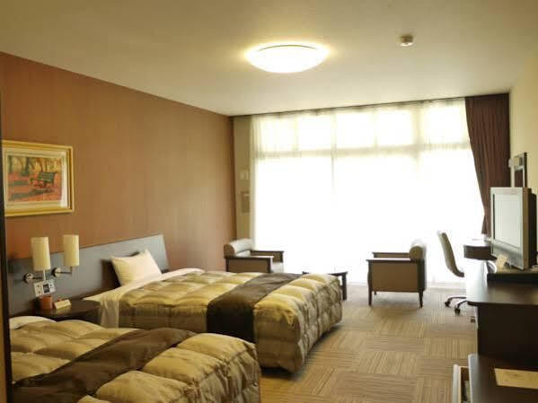 Route Inn Grantia Fukuoka Miyawaka - Wakita Onsen Buitenkant foto